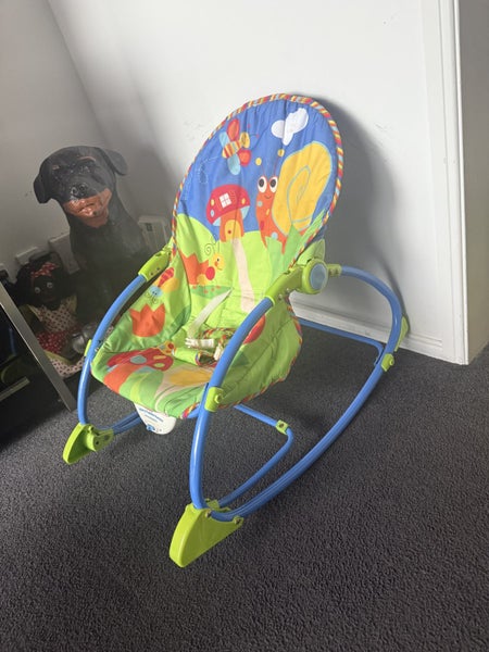 FISHER PRICE INFANT TO TODDLER ROCKER Carousel 2