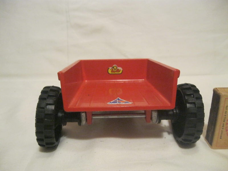 Fun Ho Tractor and trailer Carousel 10