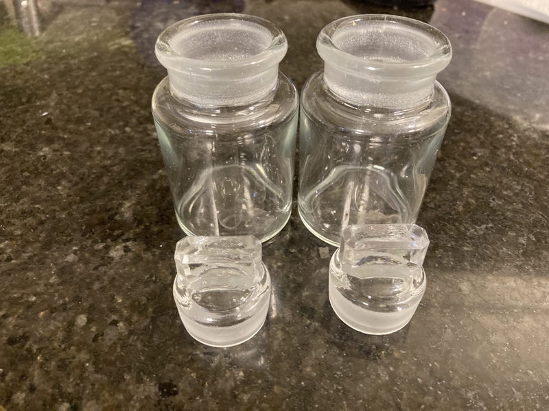 Laboratory style little glass bottles with glass stoppers Carousel 2