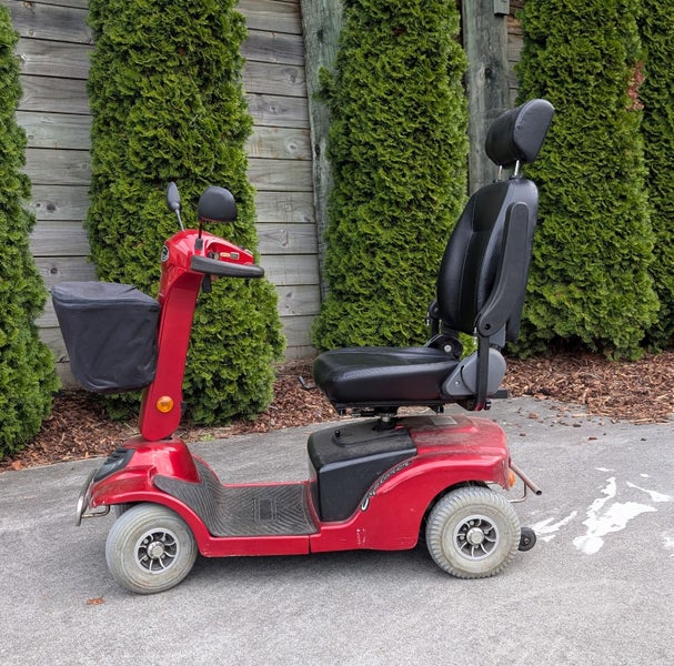 Mobility Scooter - AMW Explorer Carousel 2