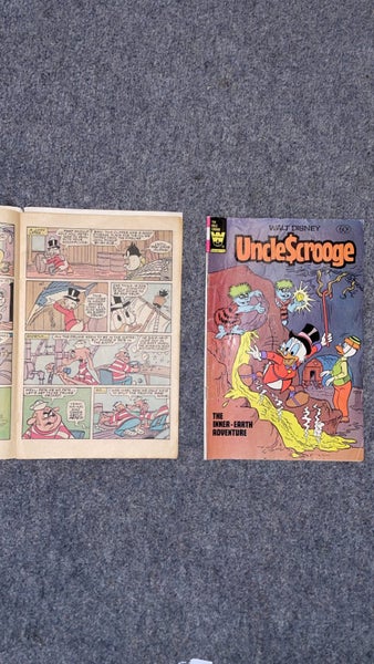 Vintage Uncle Scrooge Books x2 Carousel 5