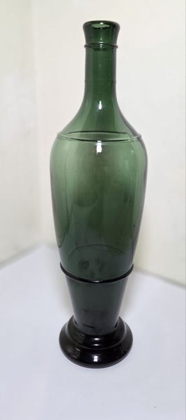 Vintage Anchor Hocking dark green bottle Carousel 1