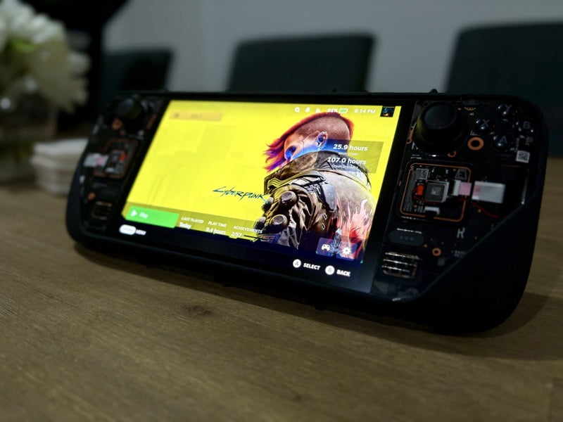 Steam Deck OLED 1TB + 1TB SD, Dbrand Killswitch Case/Skin Carousel 2