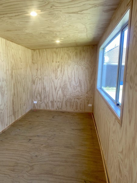Portable Cabin 6m x 2.5m Carousel 10