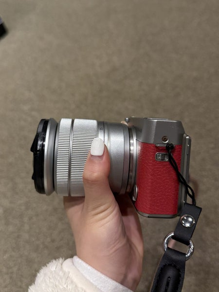 Fujifilm X-A3 + 16-50mm Kit Lens63612496978051113