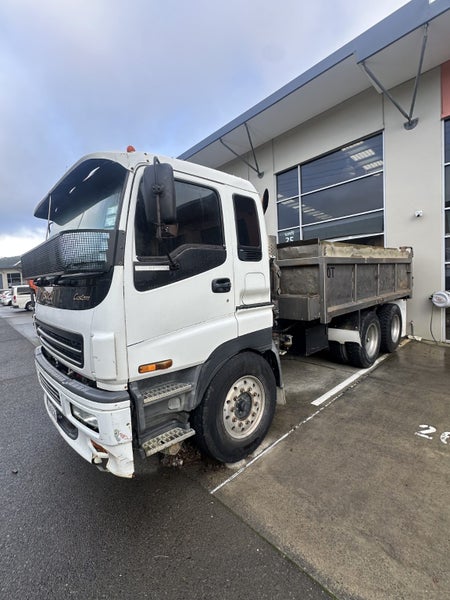 2002 Isuzu CXY390 Giga Max Tipper63613202952322112