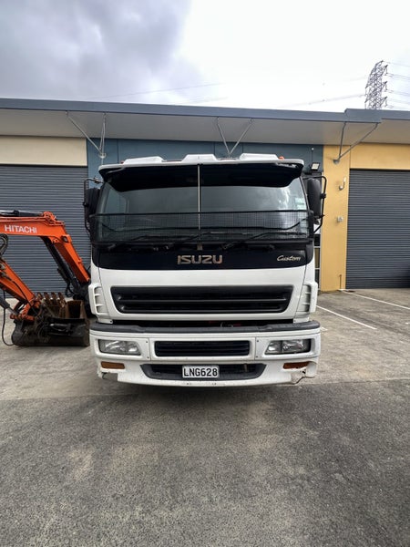 2002 Isuzu CXY390 Giga Max Tipper636132029523221115