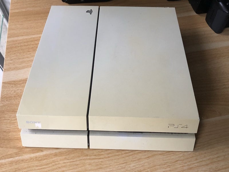 PS4 White Bundle - Great Working Condition - Ready to Send - Warranty Carousel 1