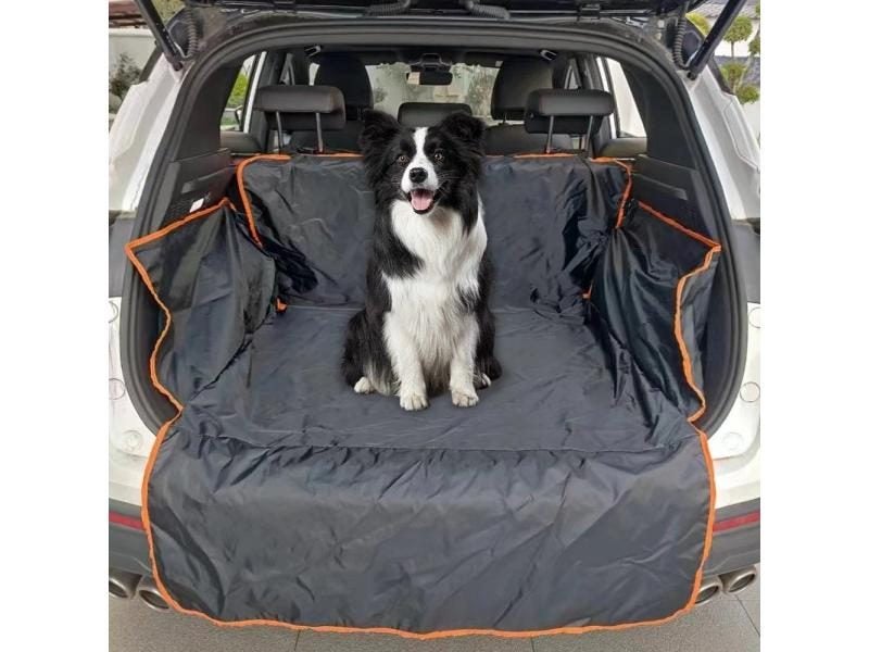 Dog Car Cushion Pet Car Cushion Trunk Rear Seat Isolation Seat Waterproof Pet Carousel 1