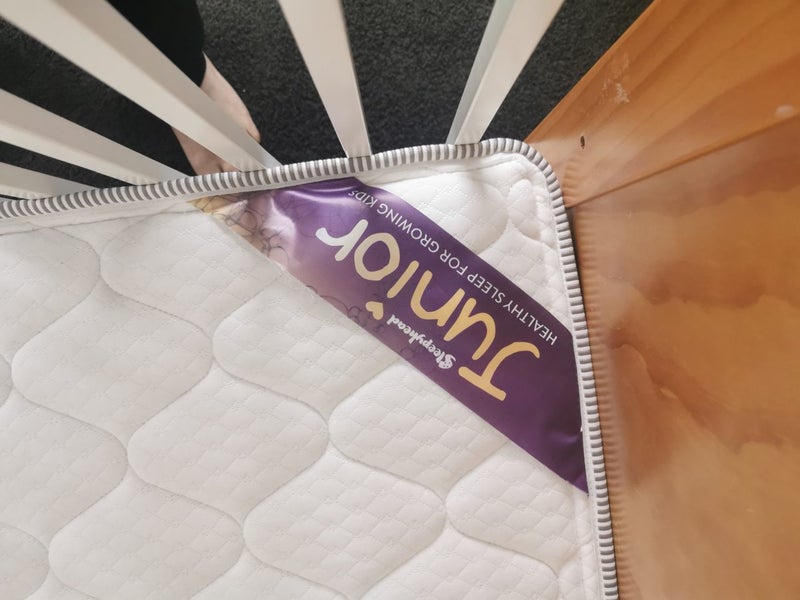 Mocha 3 in 1 cot and mattress Carousel 3