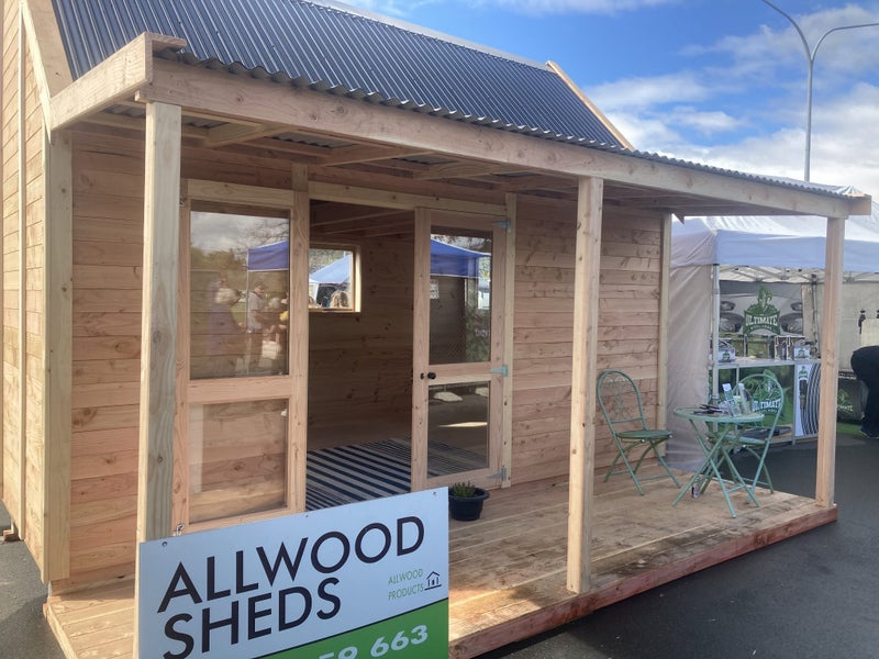 2.8m x 4.8m Kitset Mezzanine LOFT Cabin with 4.8m x 1.5m Verandah and Deck cedar Carousel 1