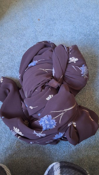 BROWN FLORAL LIGHT POLYESTER FABRIC Carousel 1