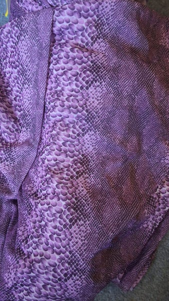 STRETCHY PURPLE SNAKE SKIN PATTERN FABRIC Carousel 1