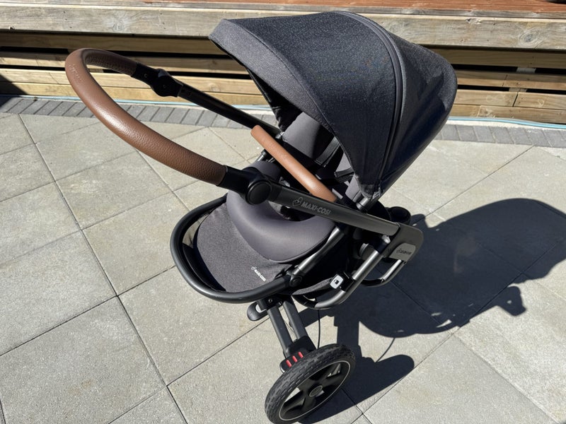 Maxi Cosi Nova 3-wheels Stroller - Color Sparkling Grey Carousel 1