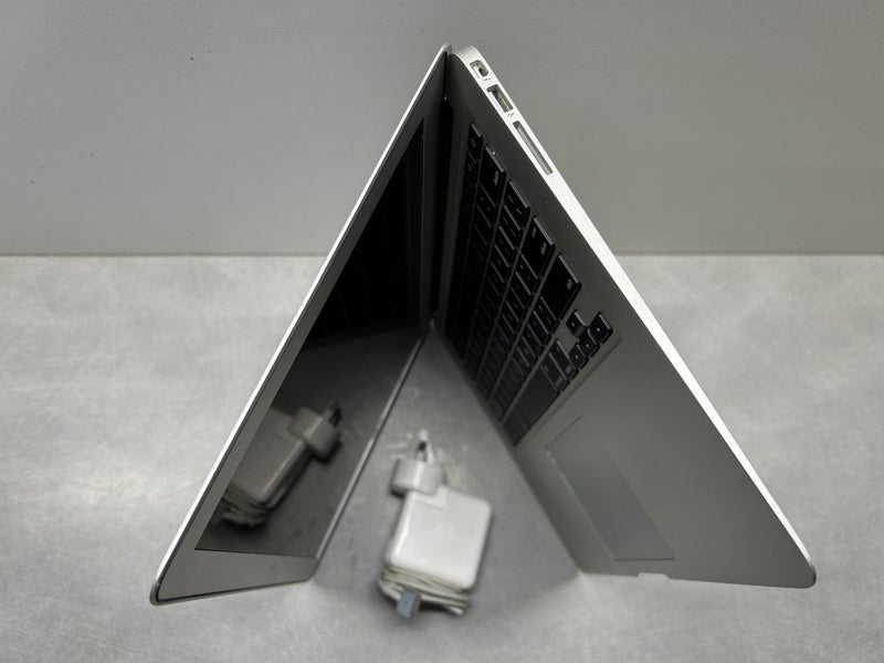 MACBOOK AIR 13"MID 2012 WITH CHARGER Carousel 2