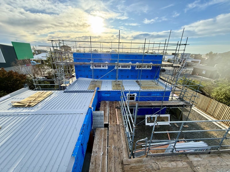 Image 3 of 12