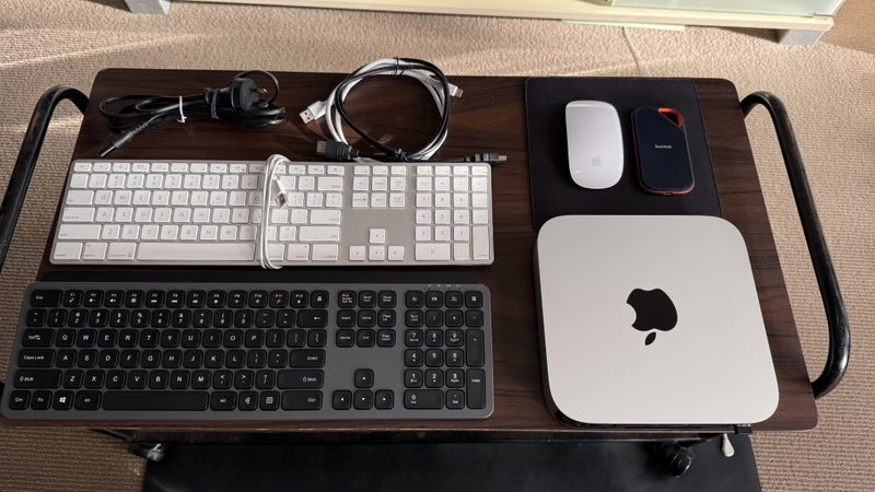 Mac Mini M1 500GB - 2TB ExtremePro SSD - Accessories Carousel 1