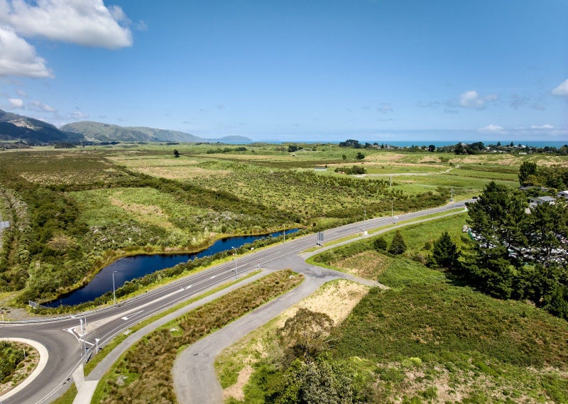Prime Location - Endless Possibilities63612940186497113