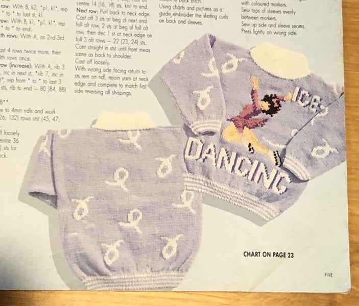 Kids Knitting Pattern Book - 10 Patterns Carousel 2