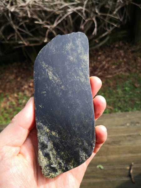 $1 reserve Pounamu Greenstone carving slab Tile Tangiwai flower Carousel 1