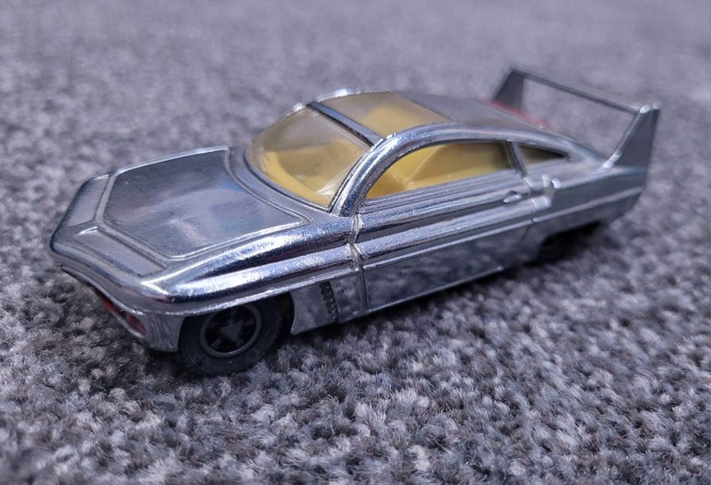 Dinky 108 - Sam's Car (Gerry Anderson's Joe 90) Carousel 1