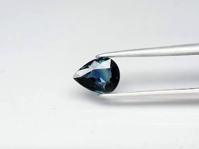 $1 RES * Buy Now $1350.00 * 0.72ct Unheated Blue Green Sapphire Loose Gemstone Carousel 2