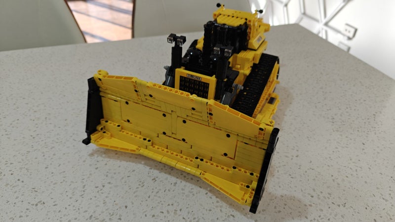 Bulldoser D11 Mechanical 1988pcs Reobrix 22001 As New Just Built Carousel 1