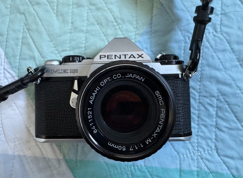Pentax ME Super Carousel 1