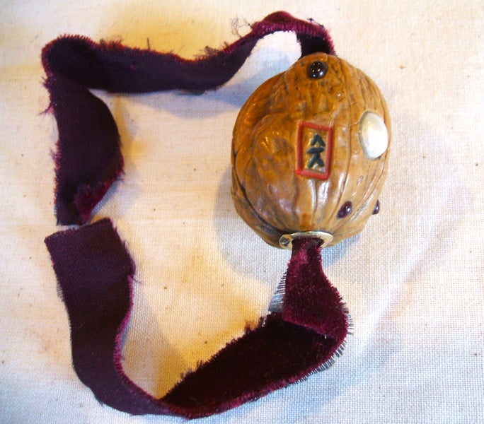 JEWELLERS MUSEUM CARVED WALNUT WOOD OJIME BEAD SIGNED & SET WITH PEARLS & GARNET Carousel 2
