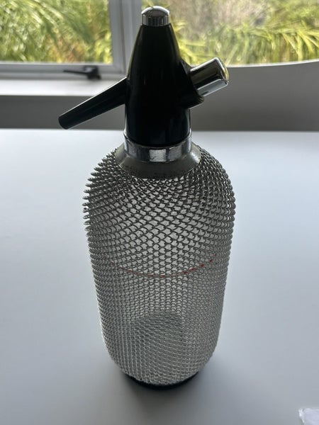 VINTAGE WIRE MESH SELTZER BOTTLE Carousel 2