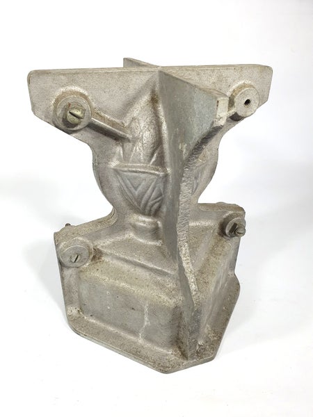 *** Aluminium Foundry Mold for Acorn Post Finial! *** Carousel 1
