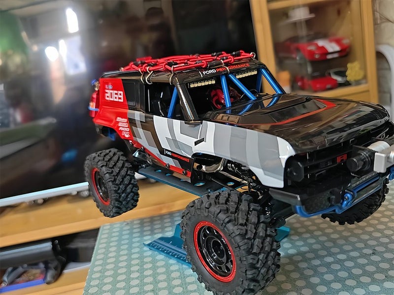 1:12 Scale Ford Baja - Full Metal Chassis & 45min Play Carousel 13