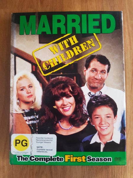 Married With Children - Complete First Season Carousel 1
