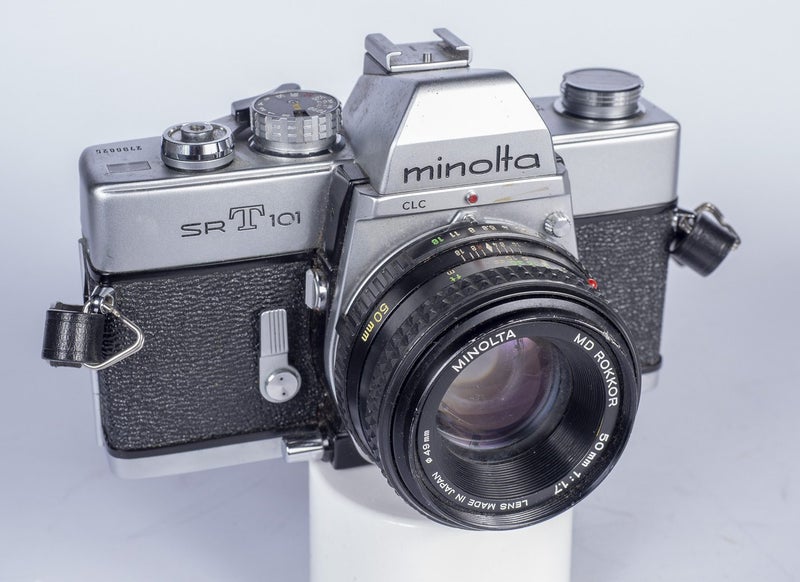Minolta SRT 101 with 50mm f1:1.7 Carousel 1
