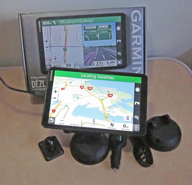 Garmin 8" GPS Truck Navigator - DEZL LGV800 Carousel 1