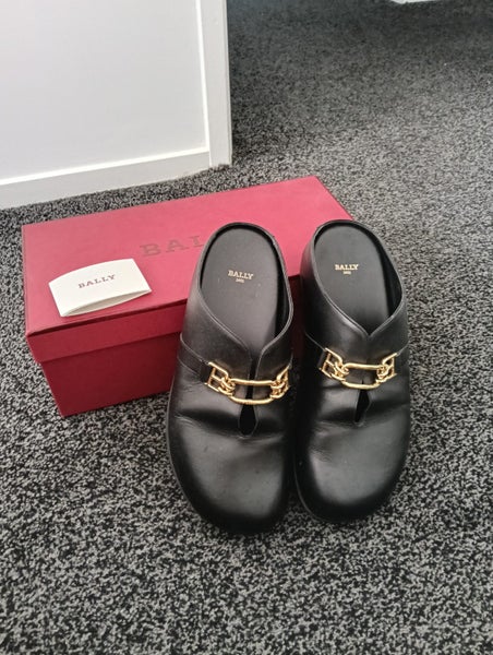 Bally authentic size 40 Carousel 5