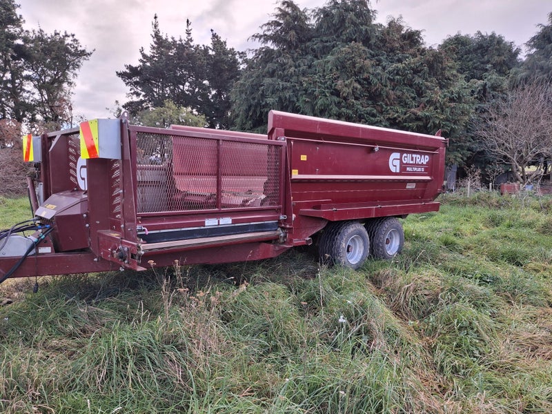 Giltrap Multiplus 13 m3 Feeder Carousel 1