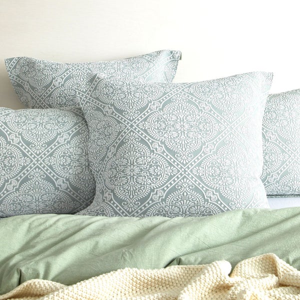 Renee Taylor Mayfair Jacquard Quilt / Duvet Cover Set King Sage Carousel 4