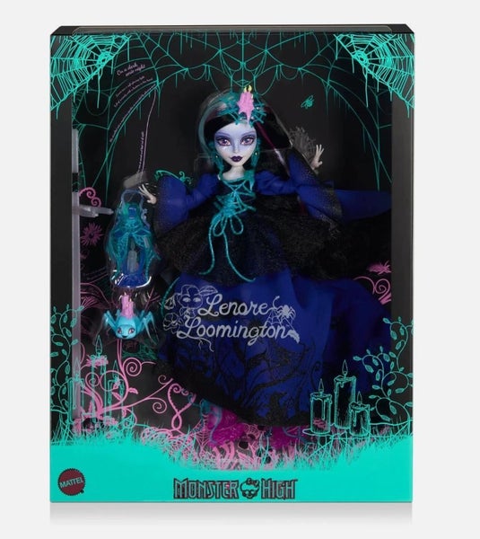 Monster High Designer Series Lenore Loomington Doll Carousel 1