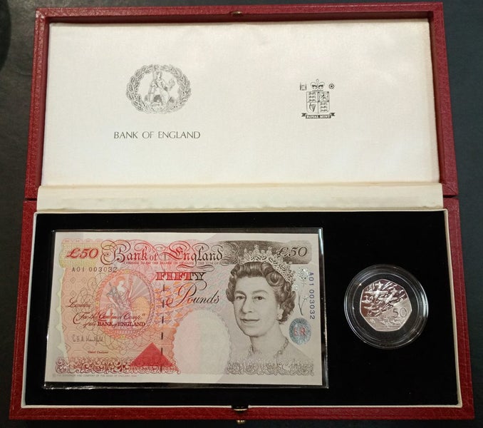 BRITISH 1994 COMMEMORATIVE COIN/BANKNOTE PAIR, ONLY 750 ISSUED. Carousel 1