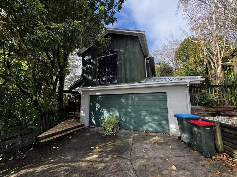 Image 1 of 20