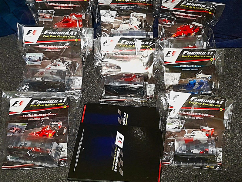 Formular One Car Collection With Magizines 1:43 Scale Carousel 2