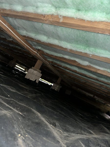 GROUND MOISTURE BARRIER Carousel 20