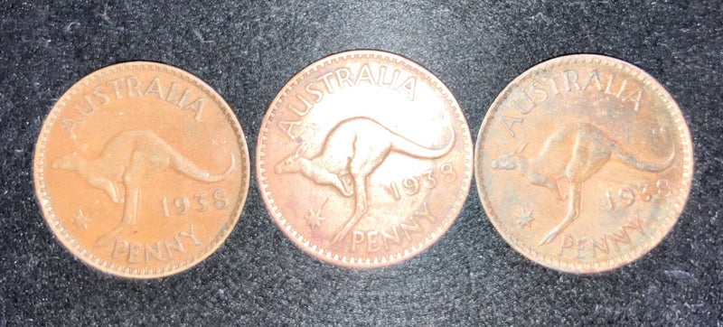 Australian 1938 pennies x 3 Carousel 1