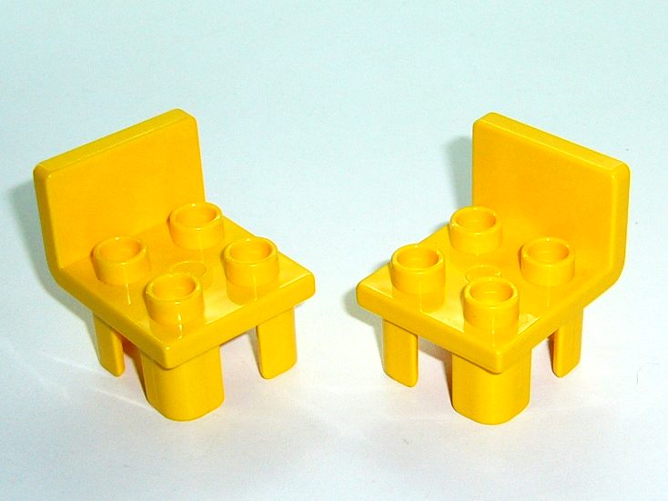 ®™DUPLO - 2 x Yellow Furniture Chair with 4 Studs & Squared Back ~Retired 2012~ Carousel 2
