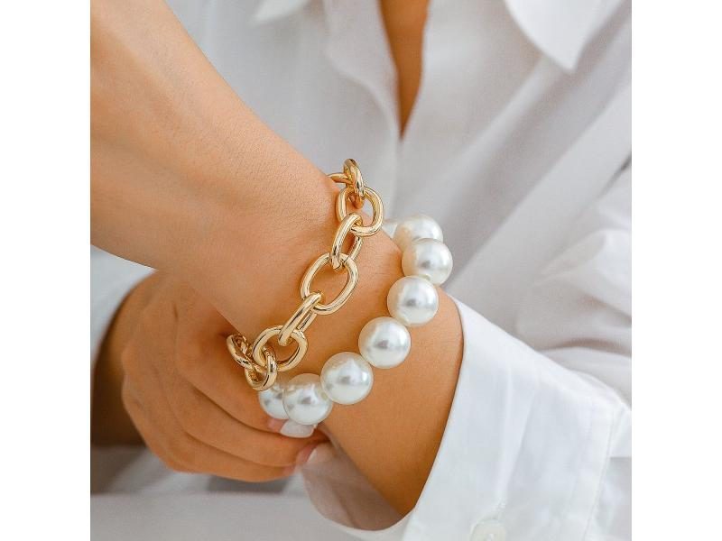 Boho Fashion Women's New Vintage Geometric Pearl Head Coin Pendant Gold Jewelry Carousel 1