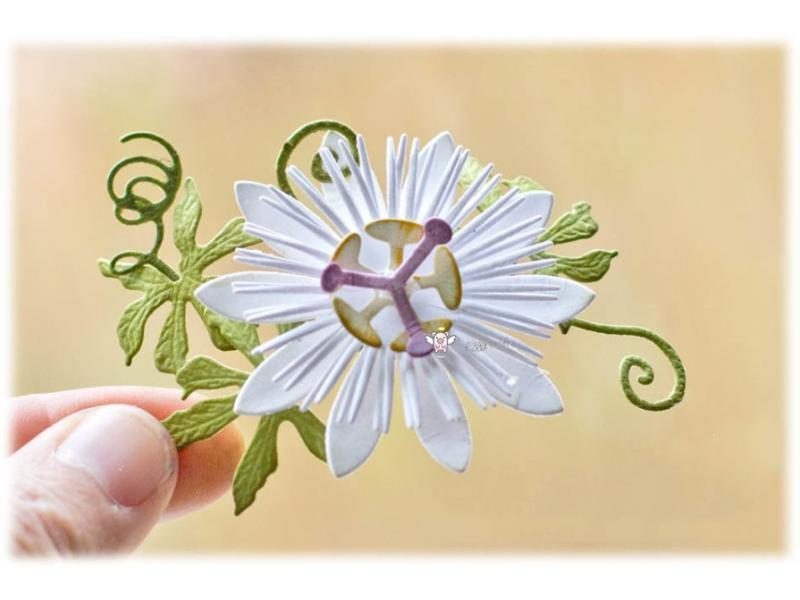 Piggy Craft Metal Cutting Dies Cut Die Mold New Flower Leaf Scrapbook Paper Carousel 1