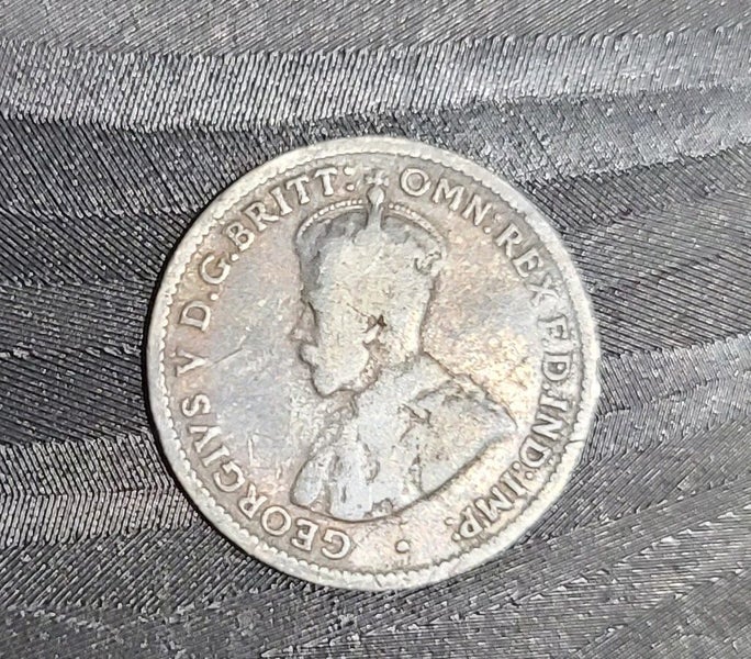 1918 threepence and BULK Commemorative Coins AUSTRALIA Carousel 2