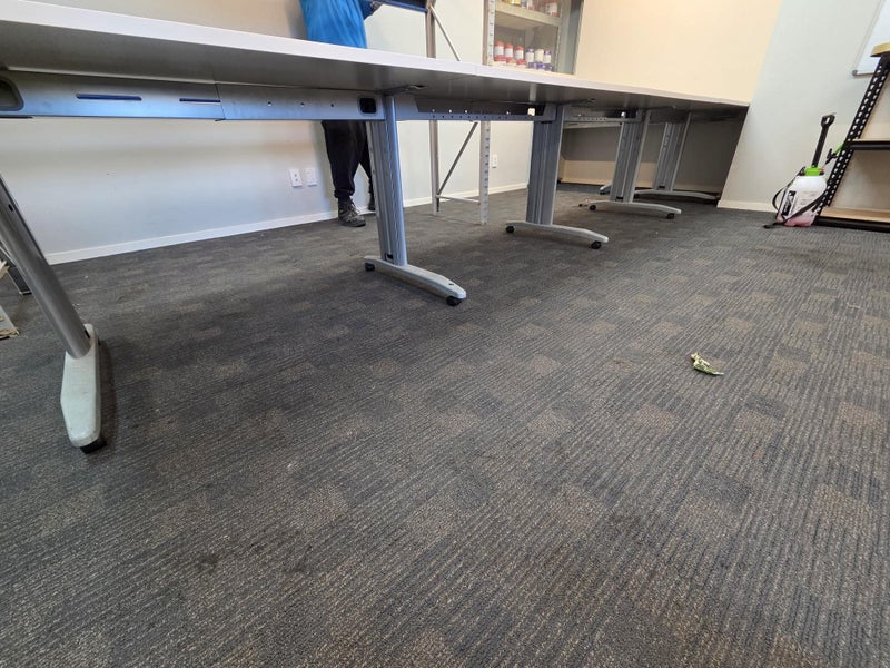 Modular office Tabling - 6.3m x 800mm Carousel 5
