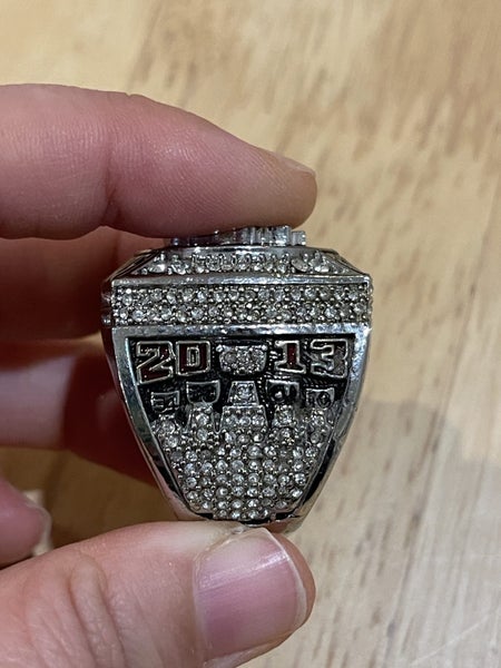 $1 reserve// Vintage Heavy Weight Champion Ring 98g Carousel 2